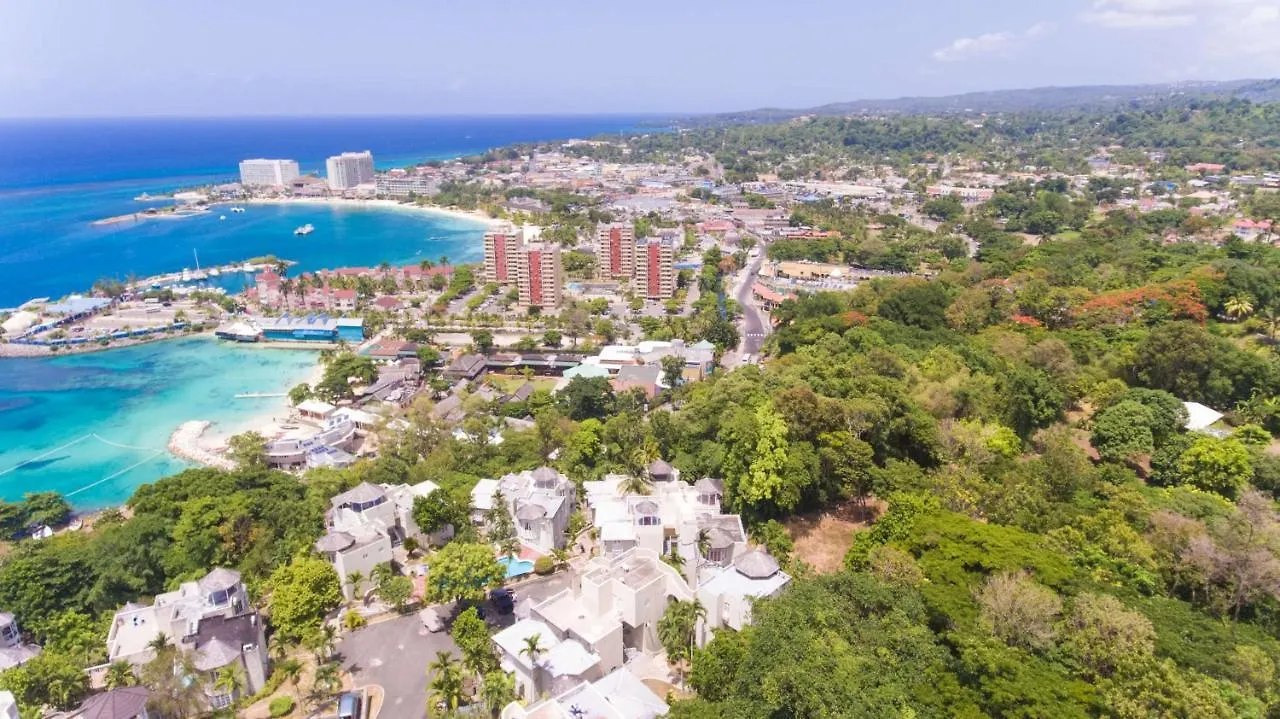 Ocean View 2 Bedroom At Columbus Heights Ocho Rios