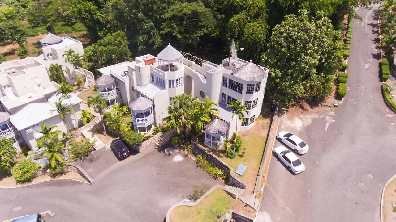 Ocean View 2 Bedroom At Columbus Heights Ocho Rios